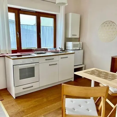 Bioappartement Mit Garten, Waldnaehe, Blick Ins Inntal 100m *