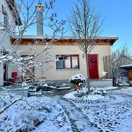 Bioappartement Mit Garten, Waldnaehe, Blick Ins Inntal 100m