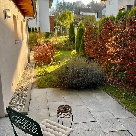 Bioappartement Mit Garten, Waldnaehe, Blick Ins Inntal 100m Appartement *