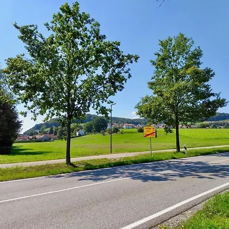 Bioappartement Mit Garten, Waldnaehe, Blick Ins Inntal 100m Appartement *